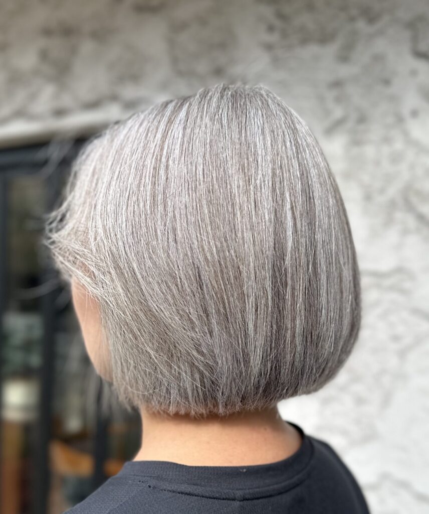 Women`s cut - Image 1