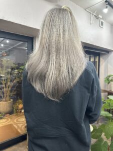 Hair highlights/retouch