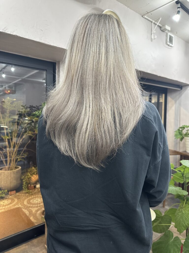 Hair highlights/retouch