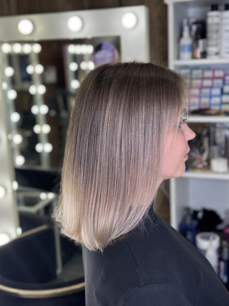 Hair highlights/air touch